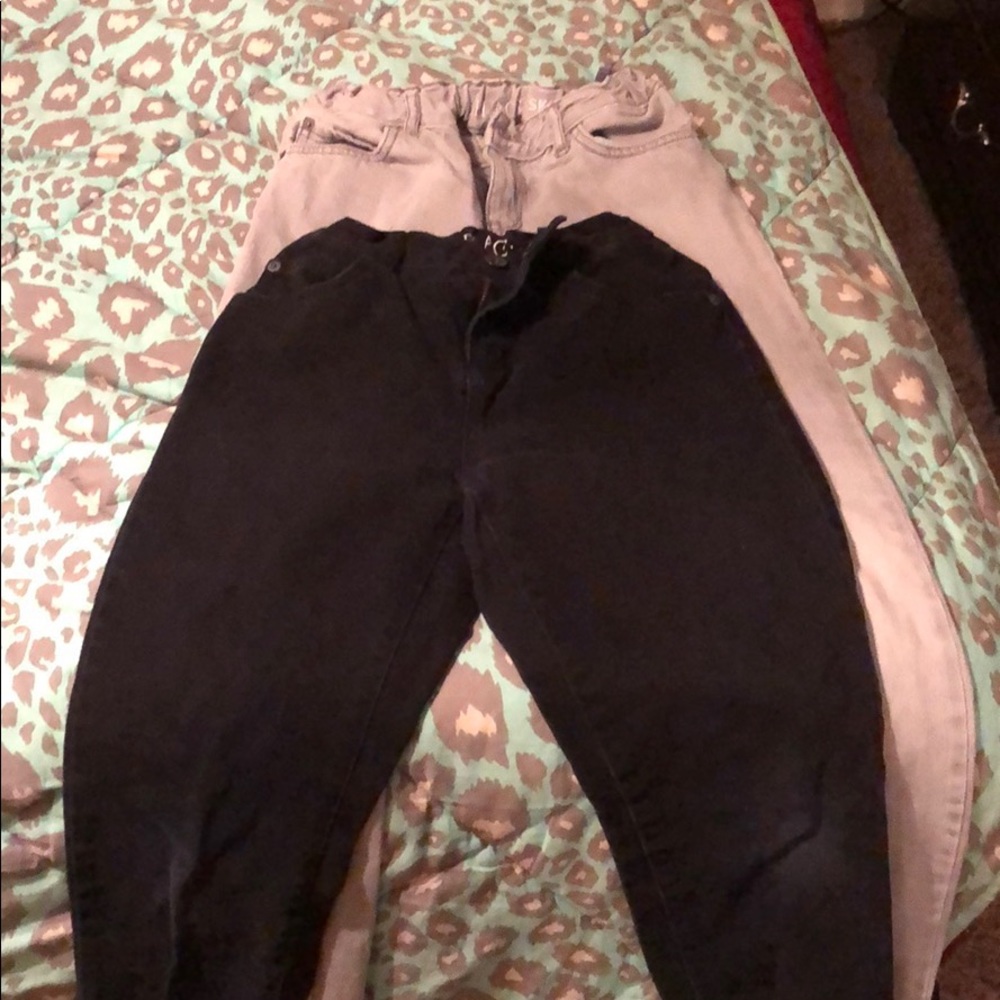 Boys size 12 children’s place skinny jeans